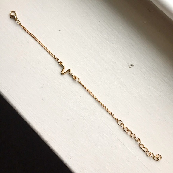 ⚜️[𝟯/$𝟭𝟴]⚜️ECG Gold Simple Metal Bracelet NEW - Picture 3 of 9